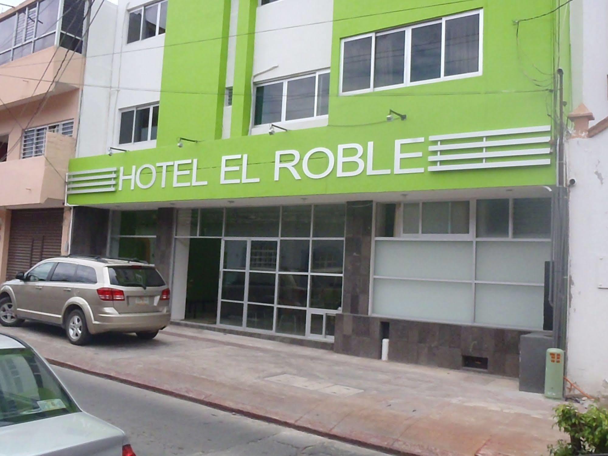 Hotel El Roble Тустла-Гутьеррес Экстерьер фото